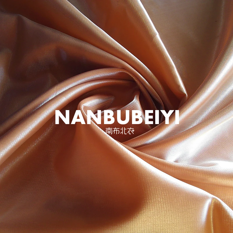 Gradient Reflective Fabric By  - Baby Clothing Sewing recension och pris